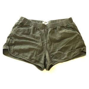 Madewell pull on shorts